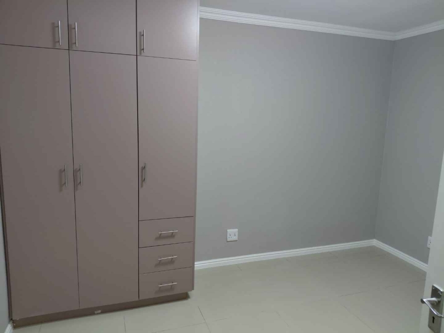 To Let 2 Bedroom Property for Rent in Walmer Estate Western Cape